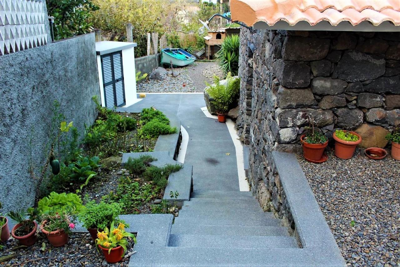 Cottage Quinze, Contemporary Designed Cottage With Swimming Pool 蓬塔德尔加达 外观 照片